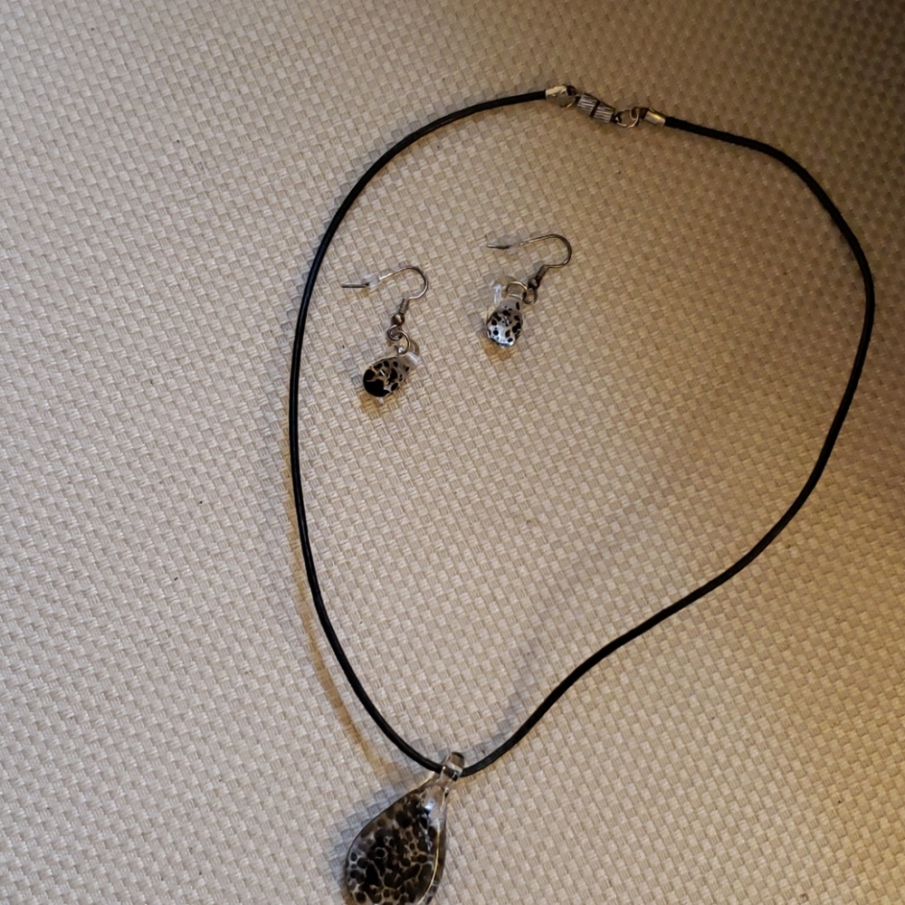 Kohl's Jewelry Set.  NWOT